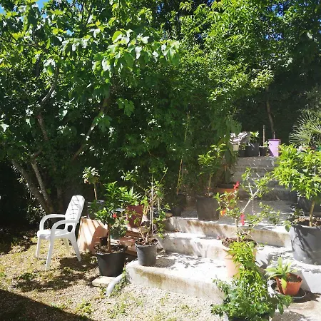 Le Petit Dieusse Apartamento